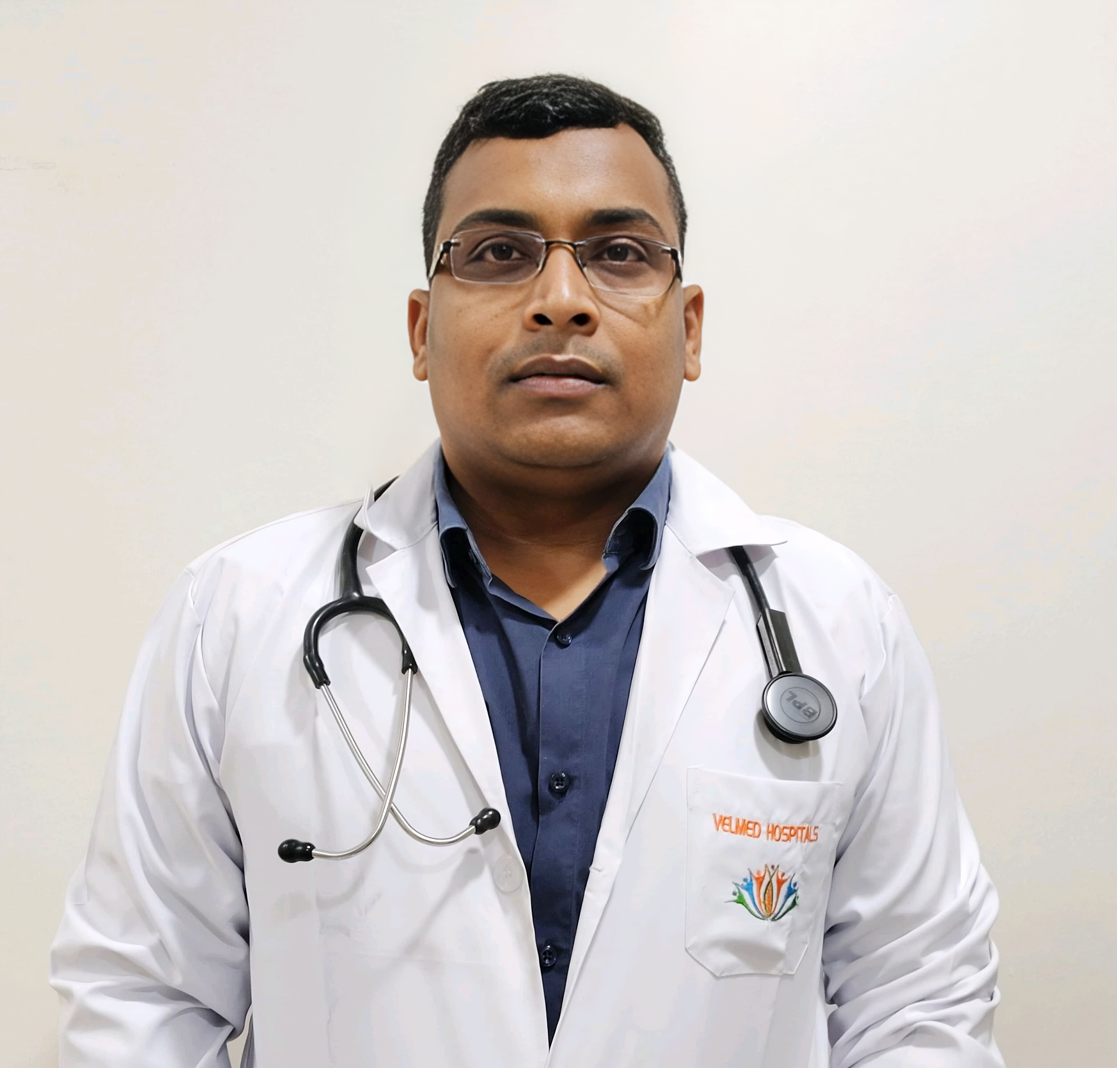 Expert & Specialist Doctor Image