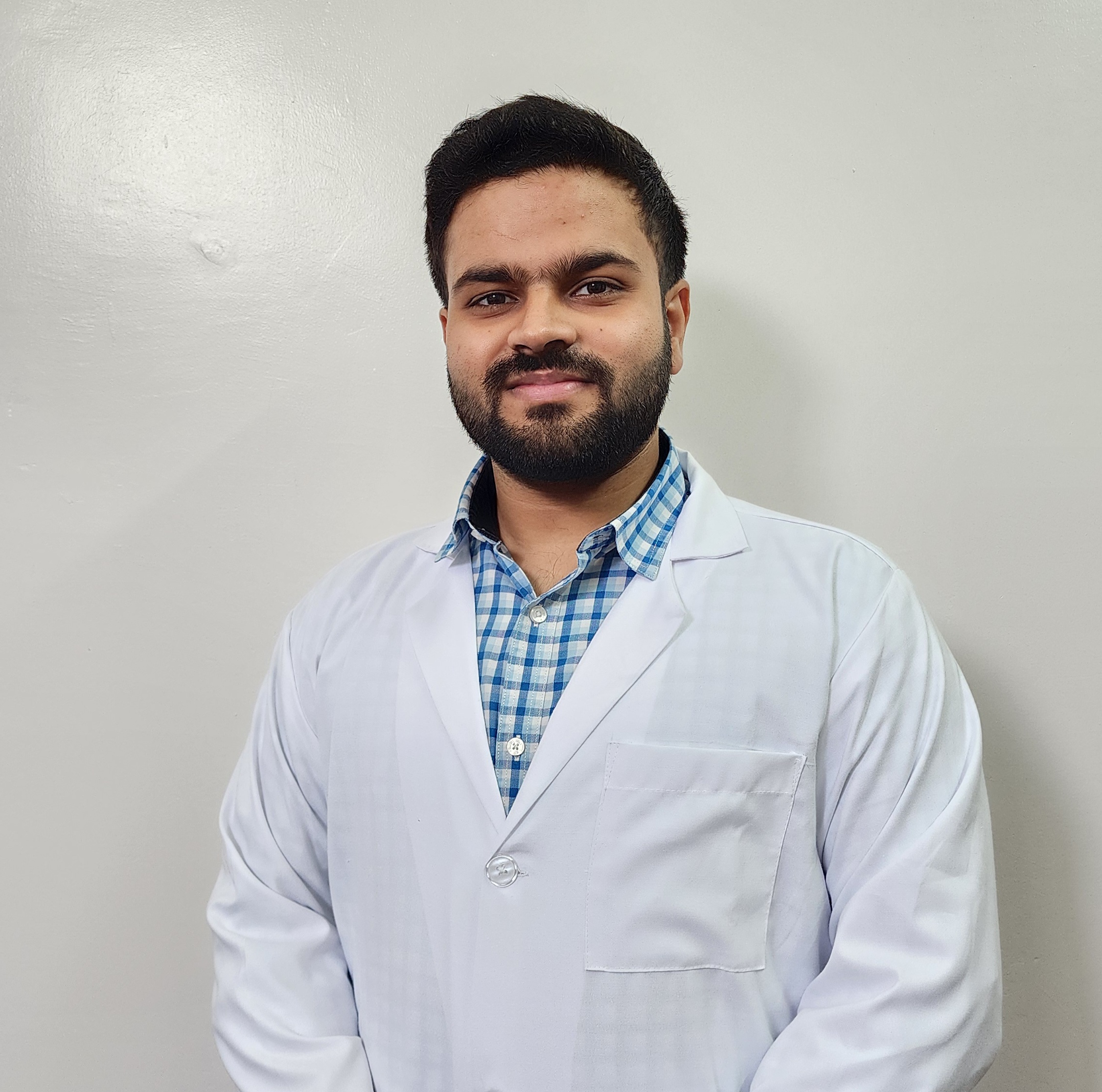 Expert & Specialist Doctor Image