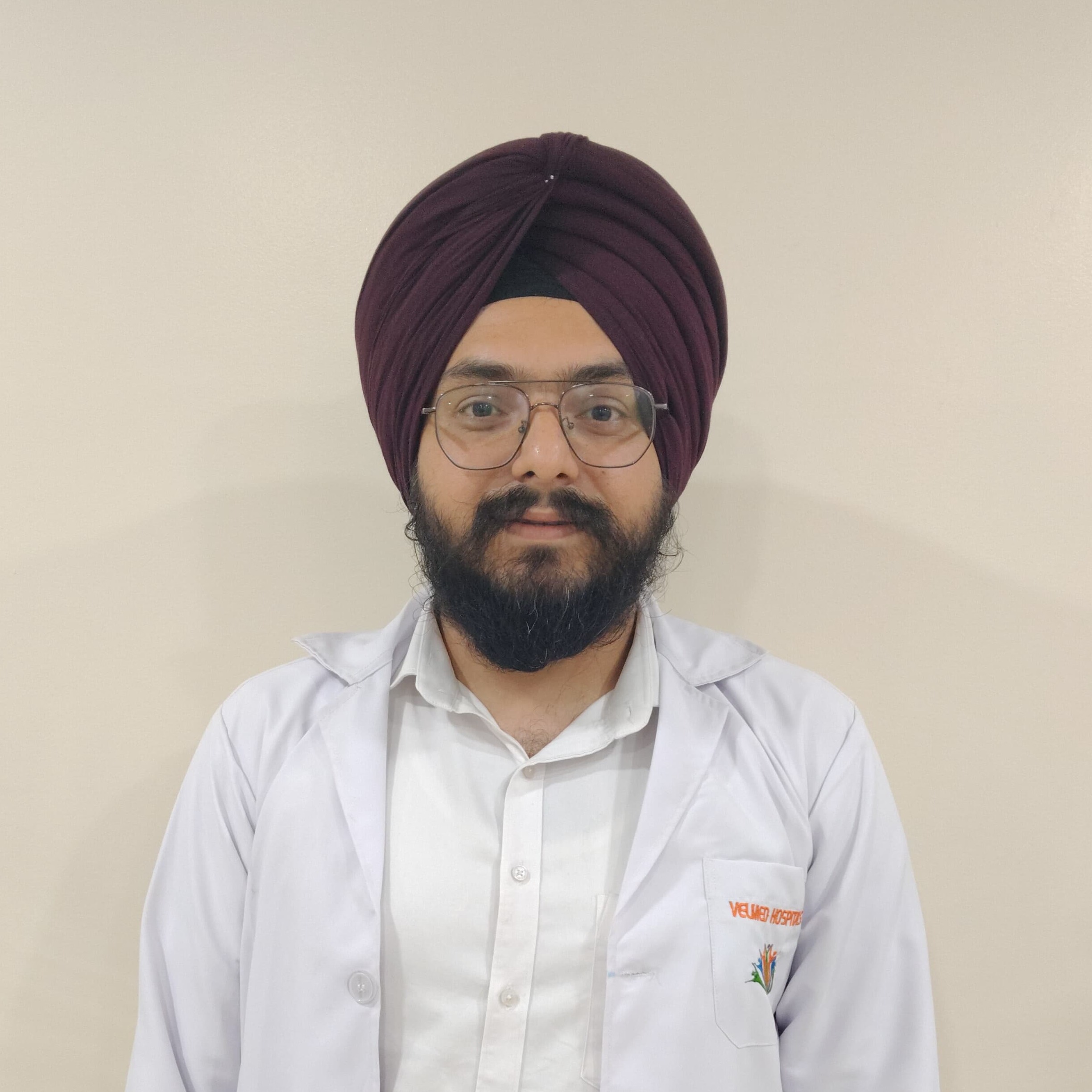 Expert & Specialist Doctor Image