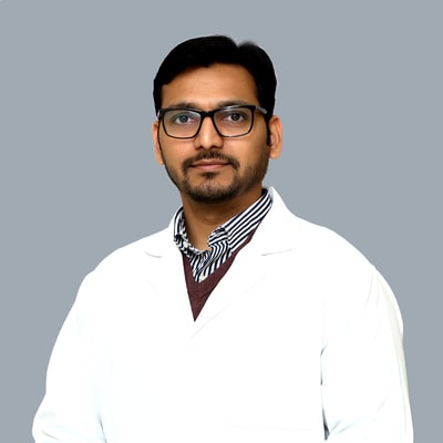 Expert & Specialist Doctor Image
