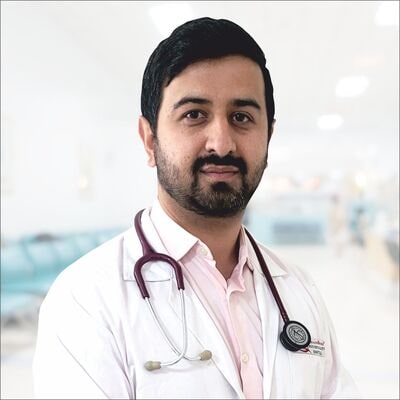 Expert & Specialist Doctor Image