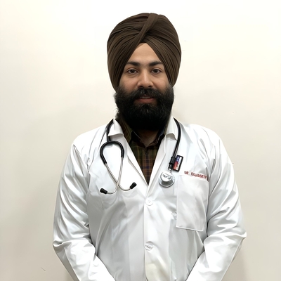 Expert & Specialist Doctor Image