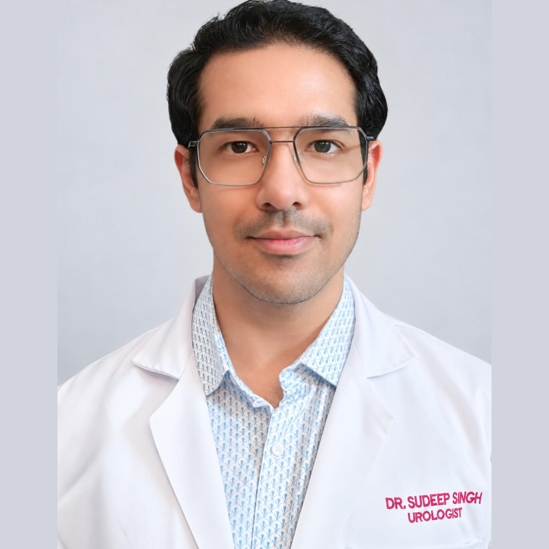Expert & Specialist Doctor Image